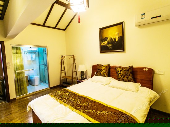 大床房(凝波竹)