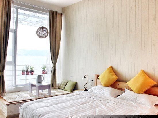 三层海景大床房302