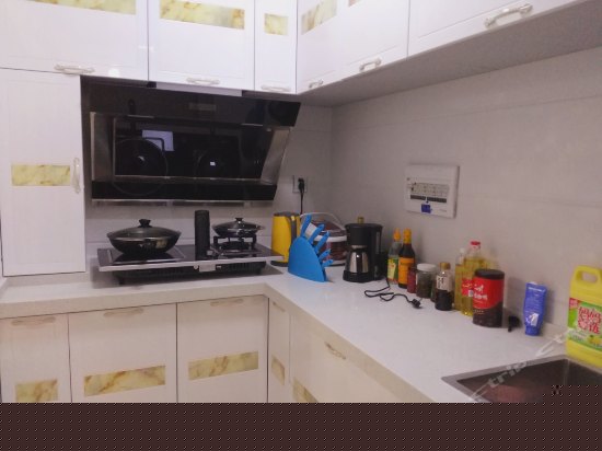 洱海天域国际公寓三房两厅两卫三阳台