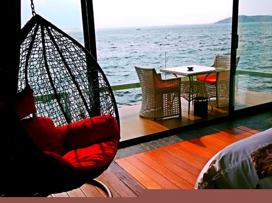 270度海景豪华大床房103