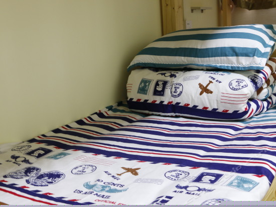 女生四人间（床位）