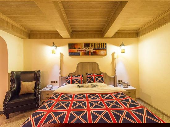 豪华地中海海景蜜月大床房