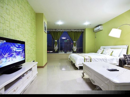 豪华观景大床房