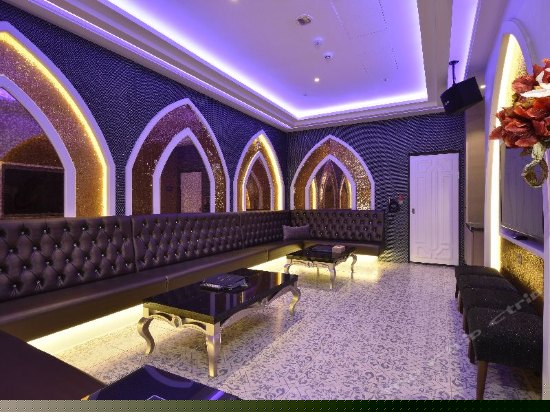 云河穹顶双人房