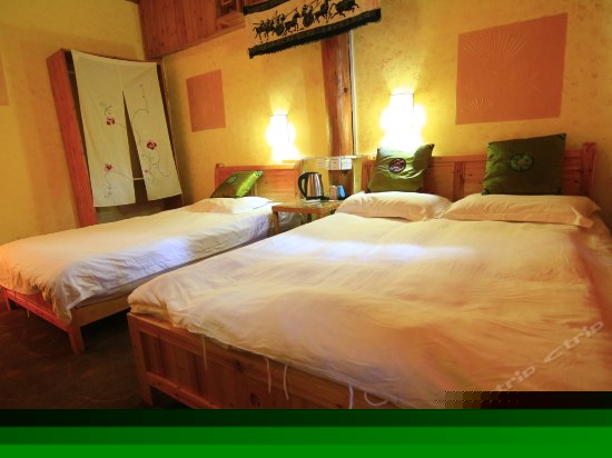 二楼双床标准房