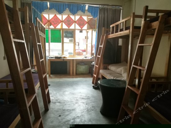 六人间（床位房）