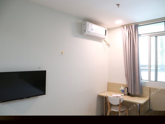 零压高级大床房