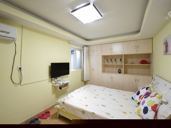 温馨情侣大床房