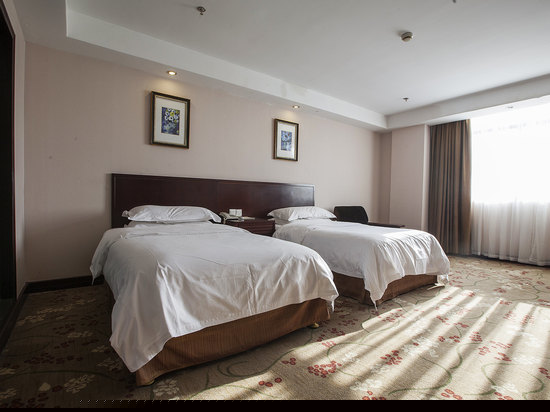 标准双人房(无窗)