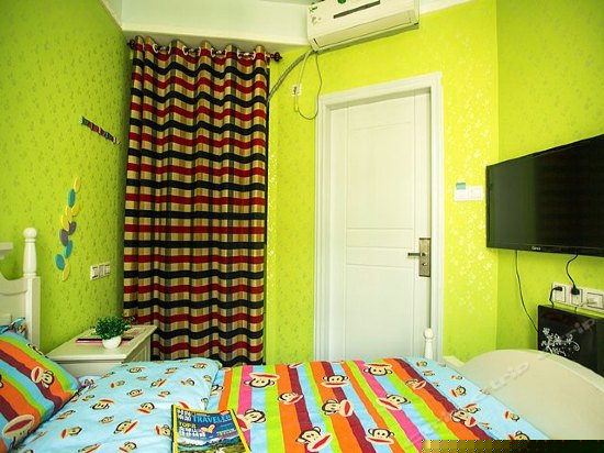 简约园景大床房