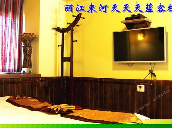 云淡风轻（大床房）