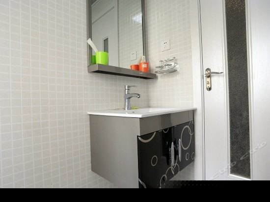 豪华园景大床房