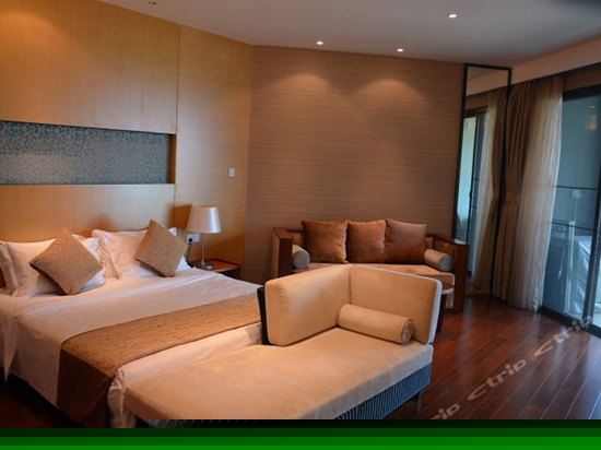 豪华海景大床房