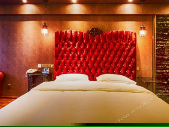 时尚大床房