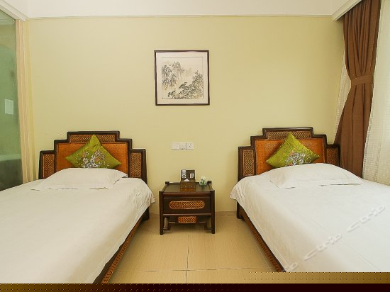 标准双床房
