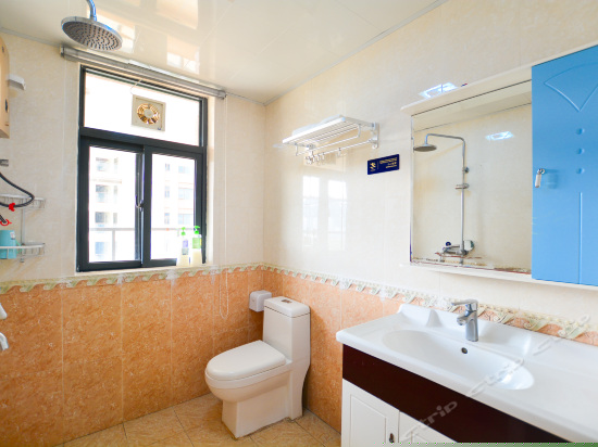 椰韵园景三房一厅