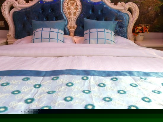 203别有洞天大床房