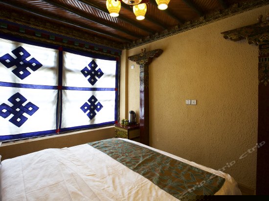 藏式精品大床房