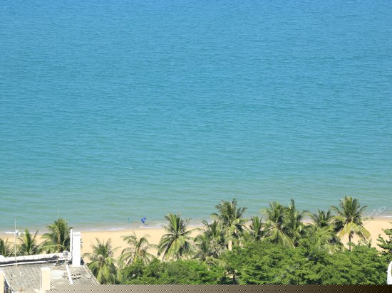 侧面海景一房一厅