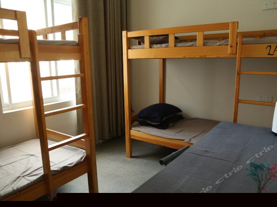 四人间（床位）