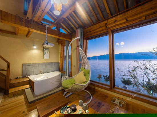 复式星空海景房