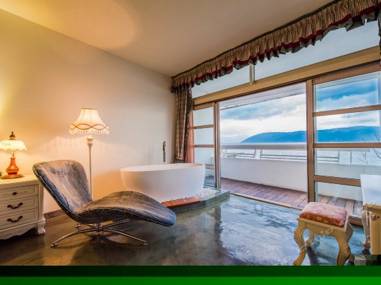 270°豪华美国乡村海景套房202号房