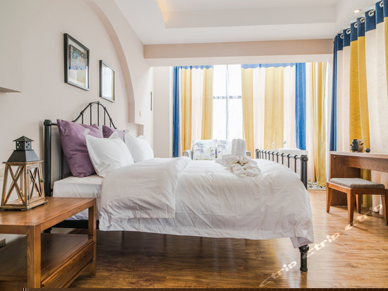 高级山景花园套房