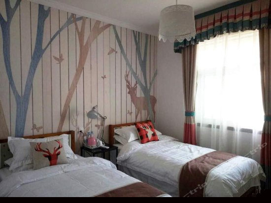 鹿鸣小镇标准间