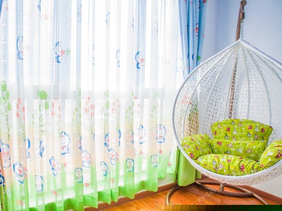 多啦A梦亲子双床房