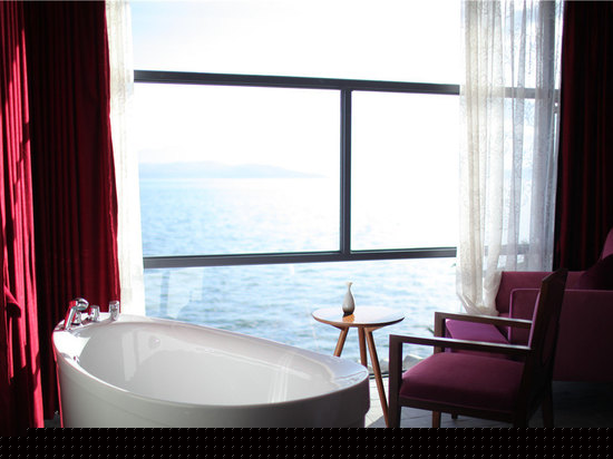 舒适海景大床房