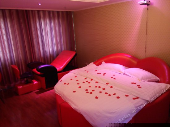 豪华海景水床房