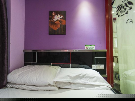 经济大床房(无窗)