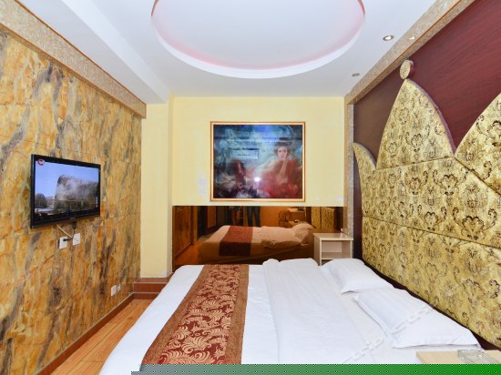 简约主题大床房