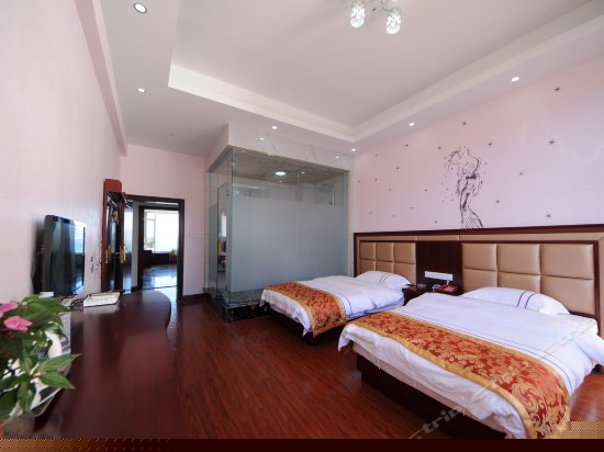 四楼温馨标准间