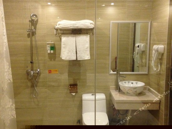 标准单人房（无窗）