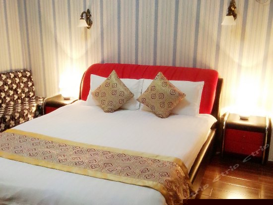 豪华江景大床房