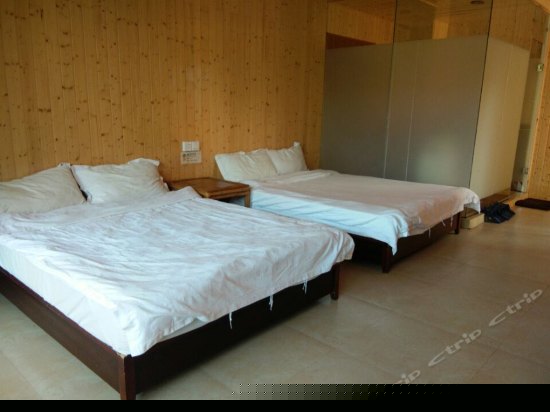 江景阳台木家庭房