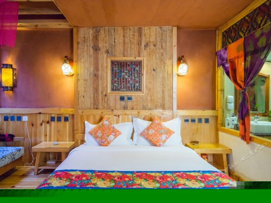 白族特色大床房