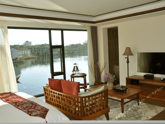 海景豪华大床房203