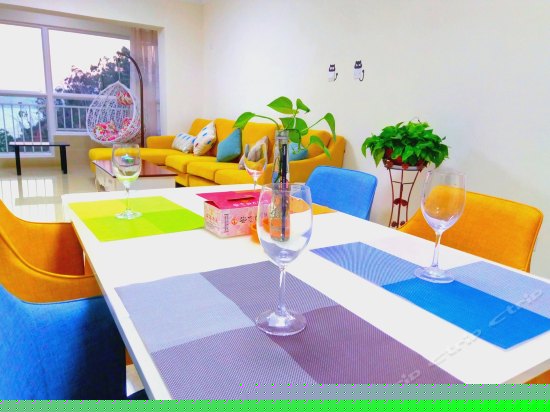 简欧现代艺术海景套房