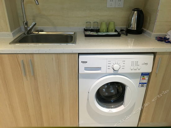 夜的旋律街景房