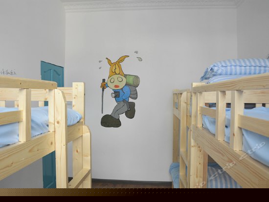 男生六人床位房