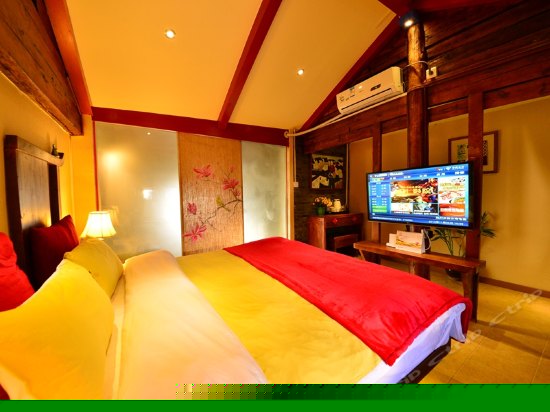 纳西明清大床房