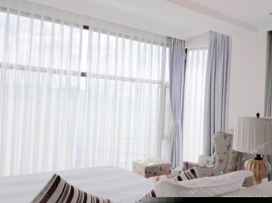 亲水海景大床房