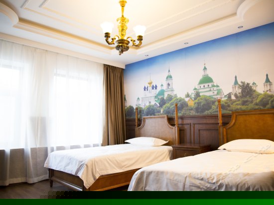 城市风情大床房