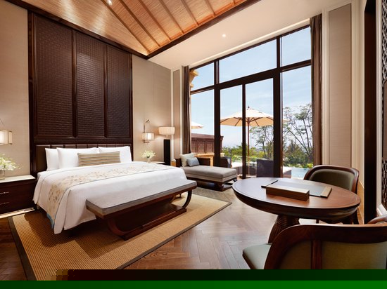 独栋三房泳池别墅