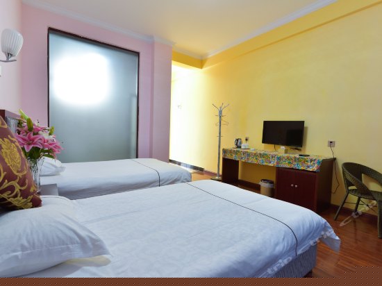 莺声燕语标准间