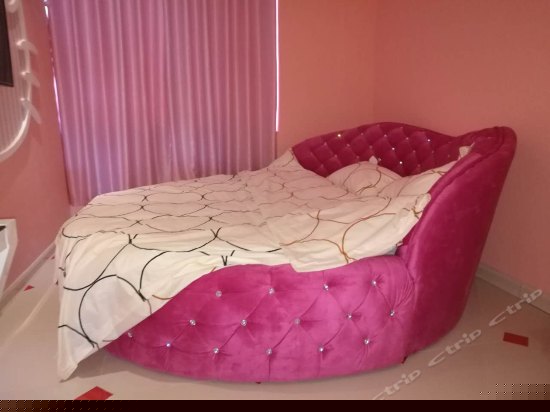 穿越时空主题房