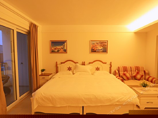 湾景精品大床房