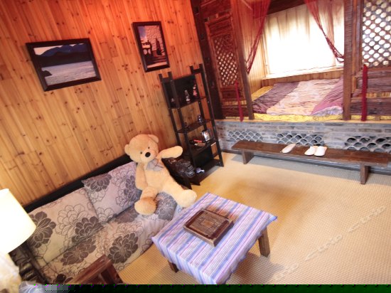 青稞蜜月大床房